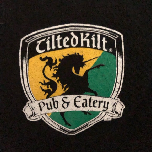 Black Tilted Kilt T Shirt Never Worn - Picture 3 of 4